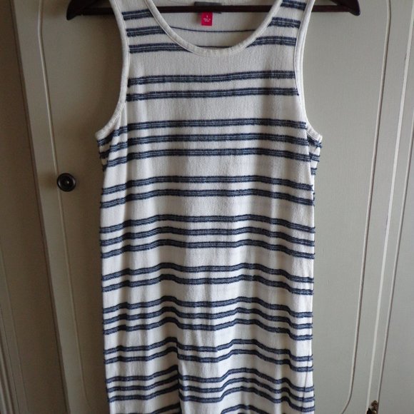 Vince Camuto Dresses & Skirts - Vince Camuto Sleeveless Dress Pom Pom Hem Stripes Blue/Off Wht